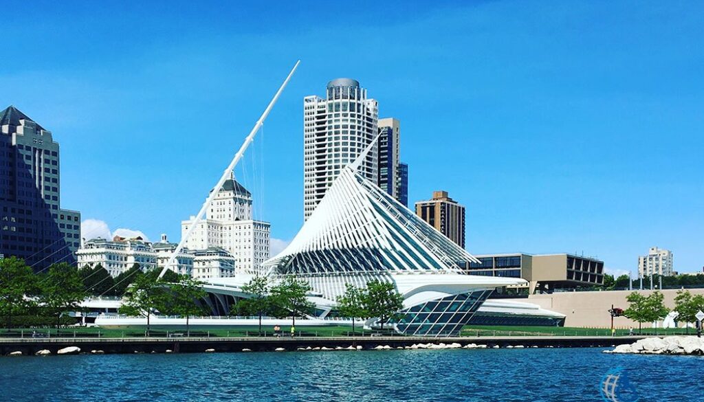 milwaukee-as-art-museum-wings