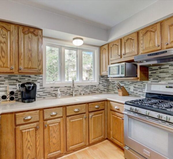 7 N33W5481 Hamilton Rd Cedarburg