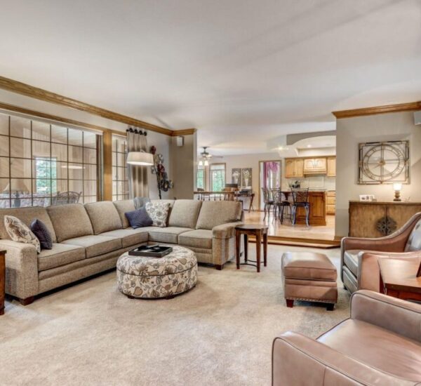 6 866 Oak Ridge Cir