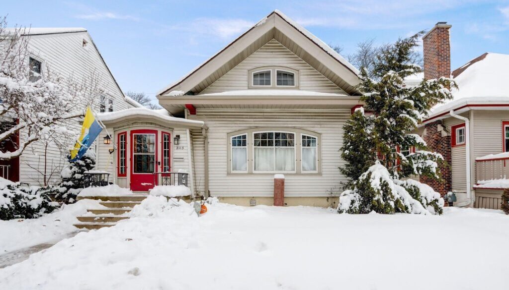 2113 N 55th St Milwaukee 2113 N 55th St Milwaukee