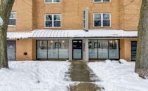 2121 N Cambridge Ave 109