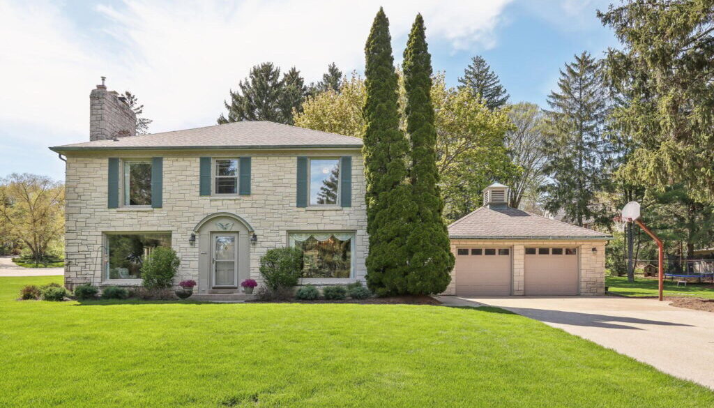 17350 Morningview Ct Brookfield, Wisconsin 53045
