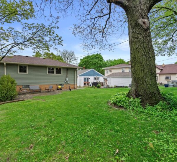 30 7829 W Mt Vernon Ave Milwaukee