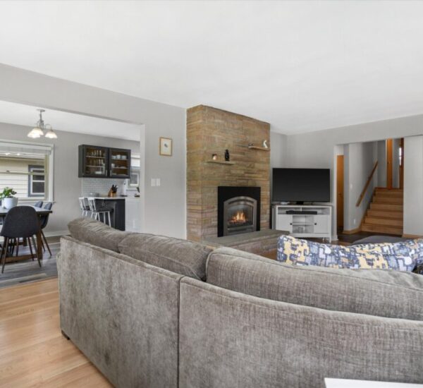 7 7829 W Mt Vernon Ave Milwaukee