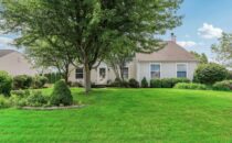 1 2123 Hunters Ln Grafton