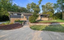 2 11310 N Meadowbrook Drive