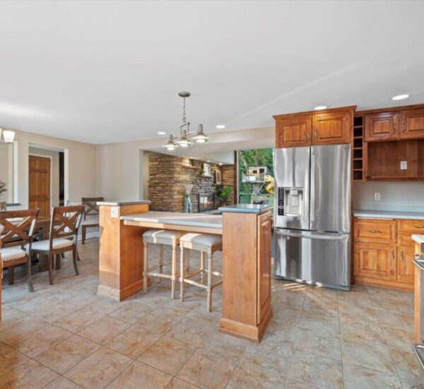 6 11310 N Meadowbrook Drive