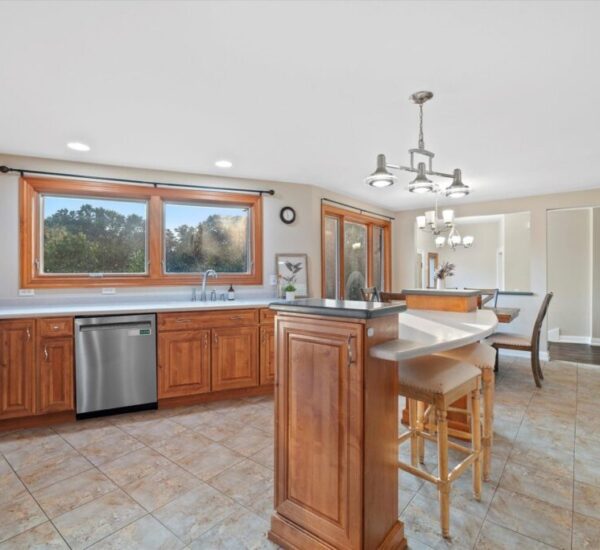 9 11310 N Meadowbrook Drive