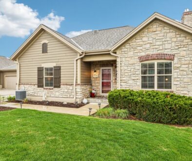 2-web-or-mls-Ann Marie Way 7-S2804-002