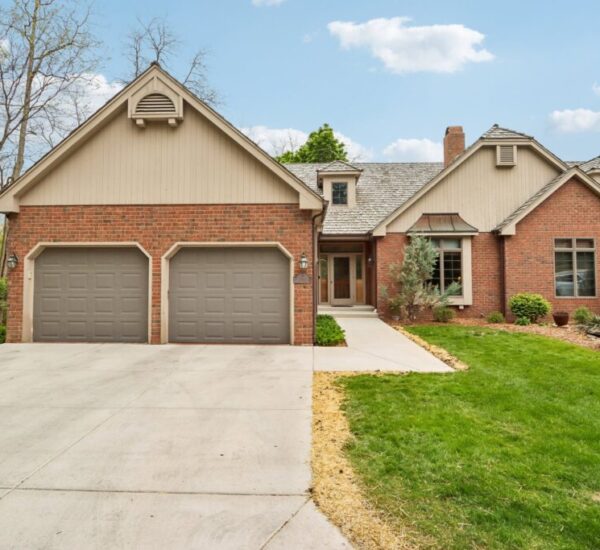 1-web-or-mls-W North Ave a-S1305-001