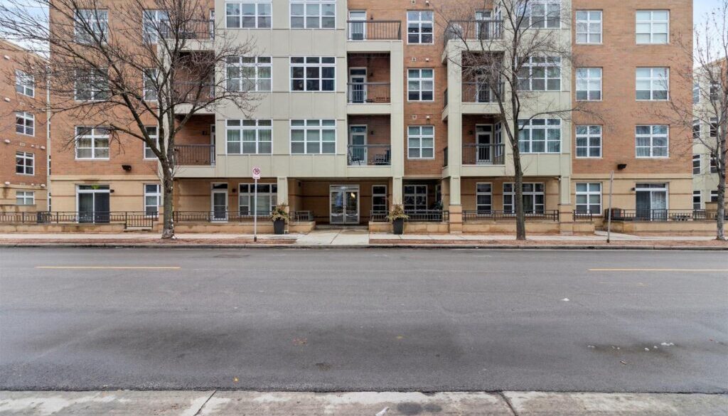 1915 N Water St 205