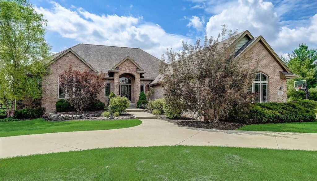 37335 Wildwood Ln