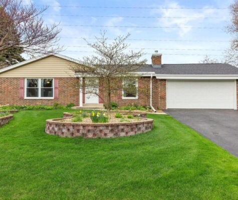 8185 N Edge O Woods Dr