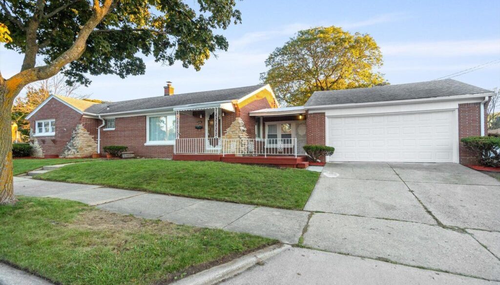 9301 W Auer Ave