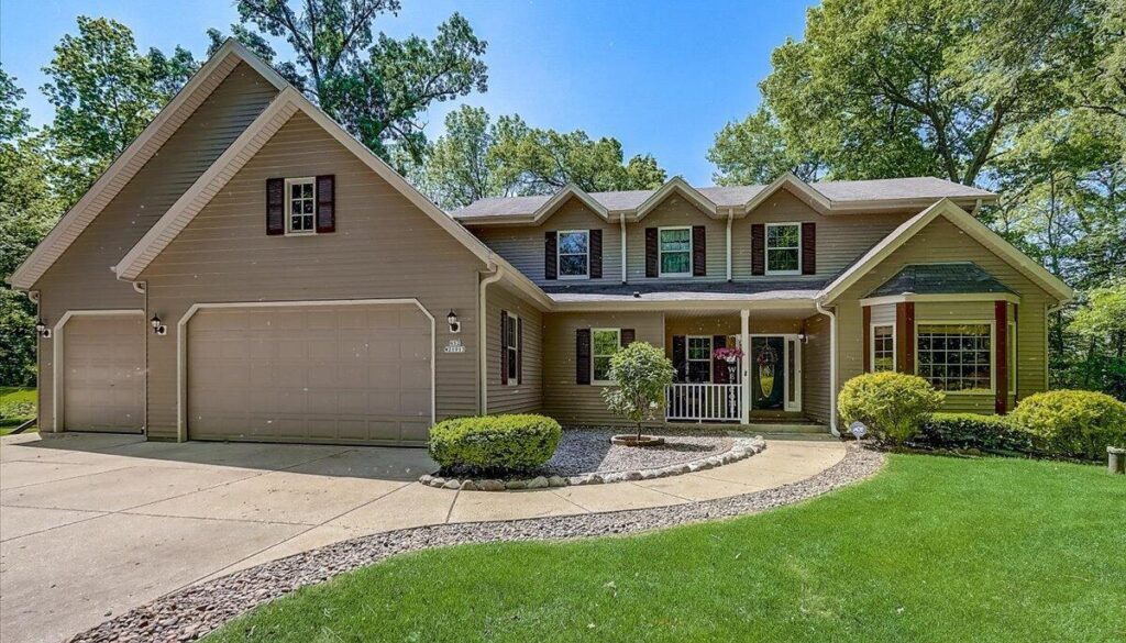 N52W21913 Virginia Ln