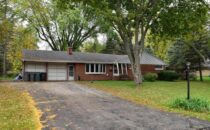 N79W15059 Menomonee Manor Dr